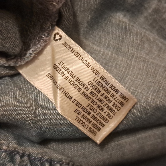 Universal Thread tank blouse - Picture 8 of 8